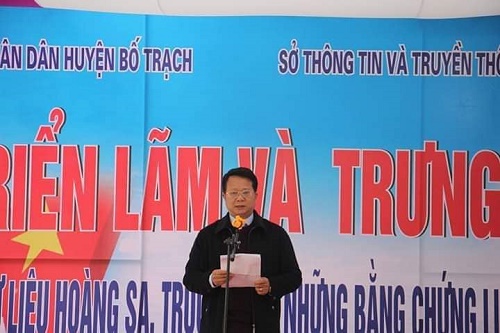 quang binh trien lam ban do va trung bay tu lieu ve hoang sa truong sa