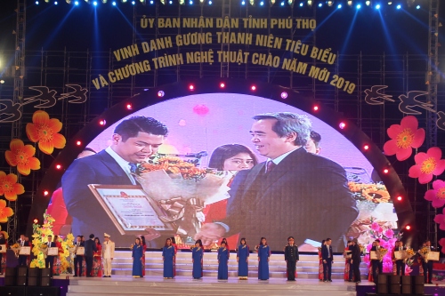 phu tho vinh danh 18 guong thanh nien tieu bieu nam 2018