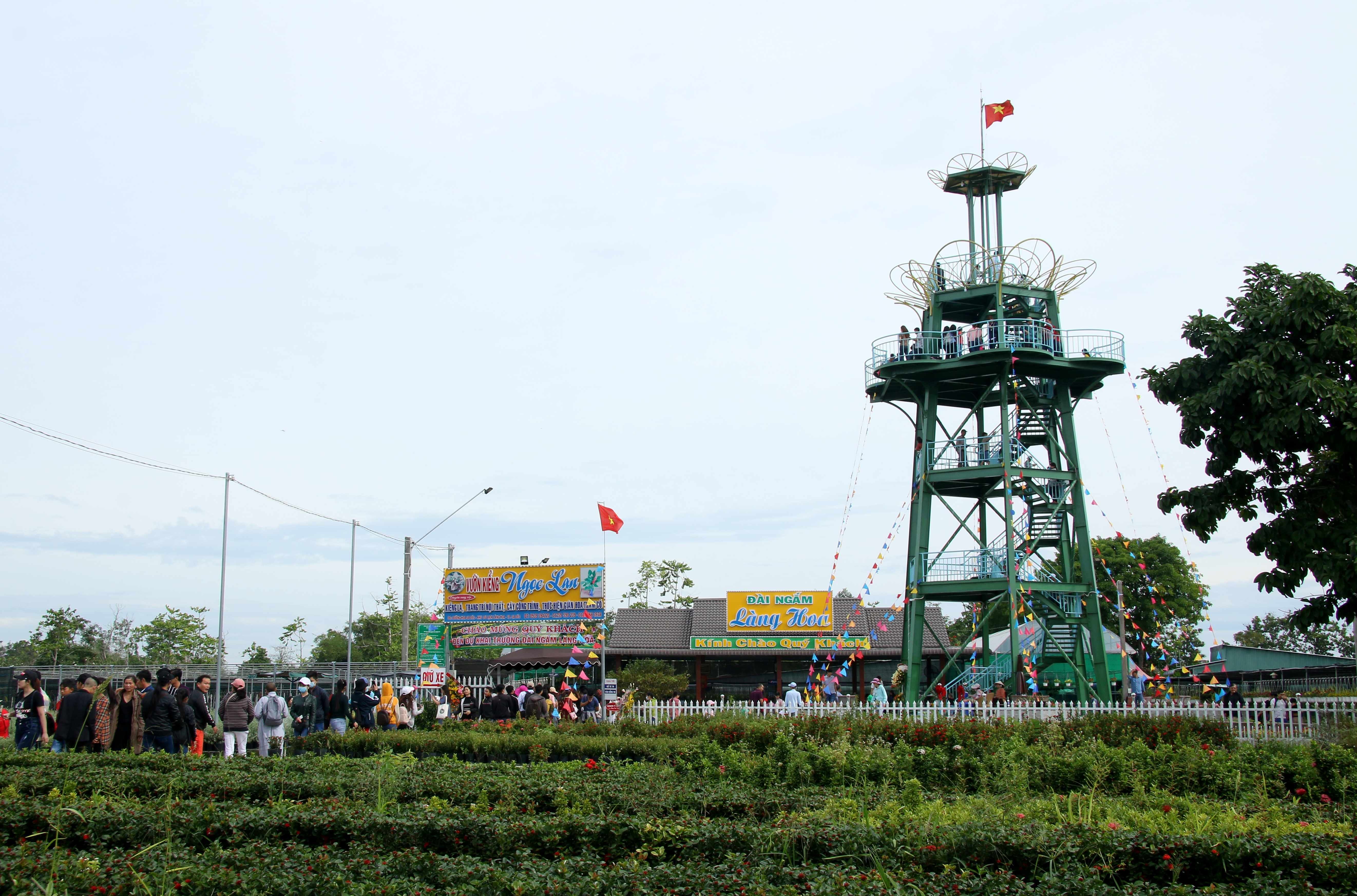 kham pha thu phu hoa cua mien tay duoc tieng me hoac ban tre den tham quan