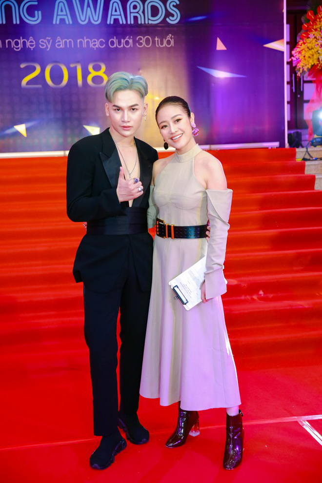 do my linh goi cam tu tin do lung tran quyen ru voi hhen nie