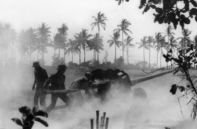 tien cong trong hanh tien than toc giai phong phnom penh khmer do khong kip tro tay