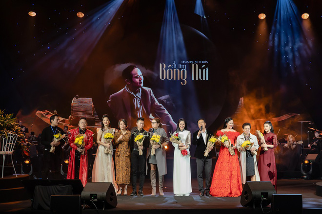 ca si thu phuong dinh hien anh lien tuc bat khoc khi chia se ve co nhac si an thuyen