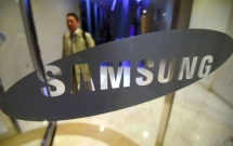 samsung tiep tuc hoan ngay ban galaxy fold de khac phuc loi