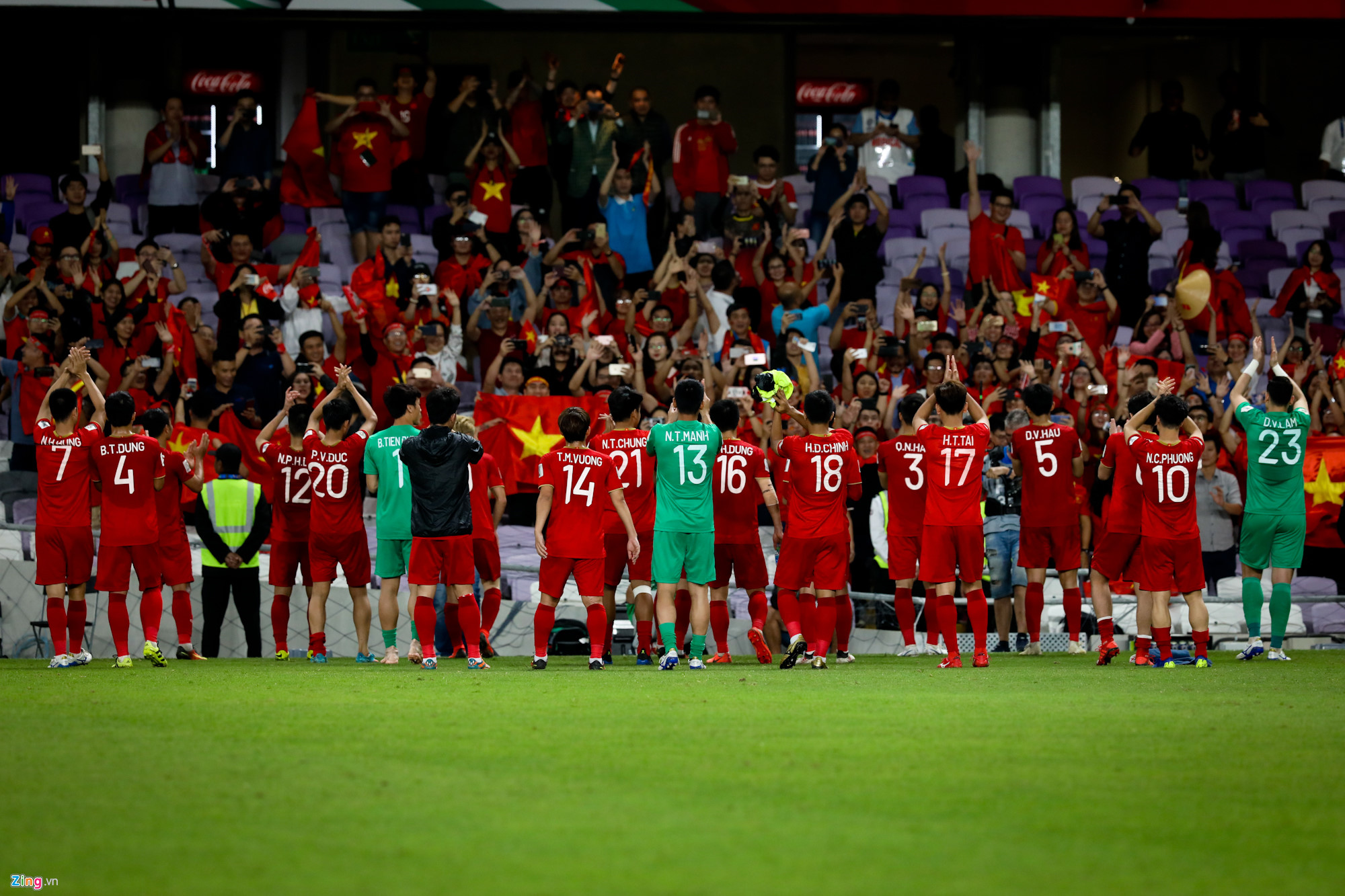 bao chi chau a danh gia cao chien thang cua doi tuyen viet nam