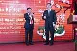 tong ket lop hoc tieng viet tai ekaterinburg lb nga