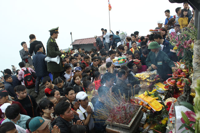 tao chua dau nam di tim ngoc hoang noi chuyen phai quay