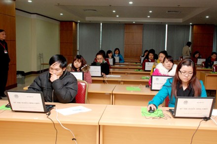 thanh tra viec cu can bo di cong tac nuoc ngoai va thi cong chuc tai bo noi vu