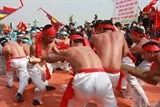 bac ninh 70 thanh nien coi tran that lung nhieu dieu choi keo co