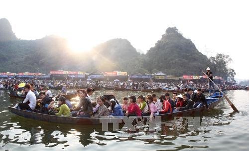 nhung diem du lich ly thu gan ha noi nen di vao dip tet am lich