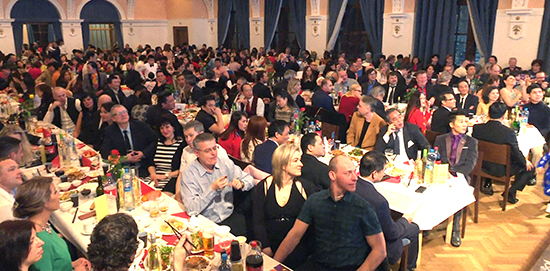 gap mat dau xuan o sec thieng lieng hai tieng dong bao