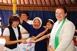 nga mong muon viet nam tham gia cac du an vi hoa binh