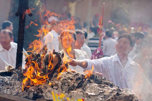 dot vang ma gin giu van hoa loai bo me tin di doan