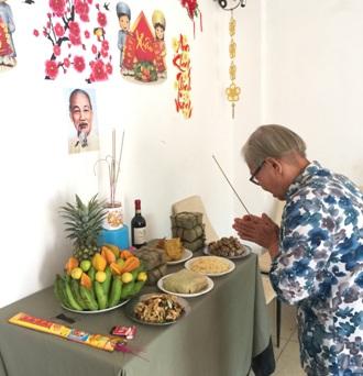 nhung nguoi linh mang tet viet den trung phi