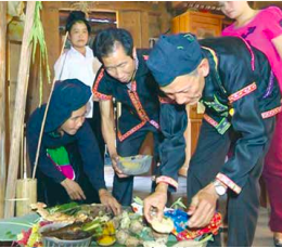 tet hoa cua dan toc cong