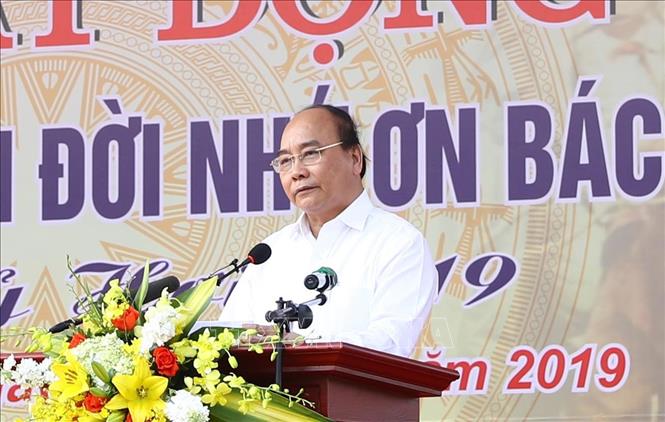 thu tuong du le phat dong tet trong cay tai ha noi