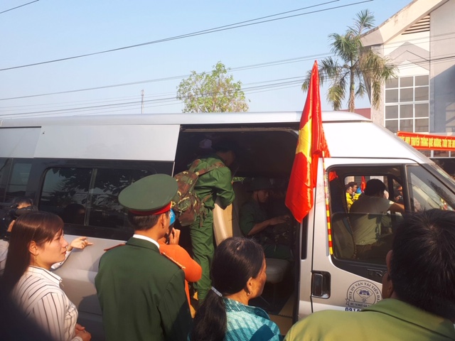 thua thien hue thanh nien san sang hang hai len duong nhap ngu