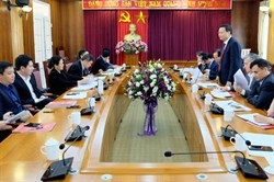 tap huan ky thuat u phan huu co vi sinh cho nguoi dan ban vung cao vinh phuc