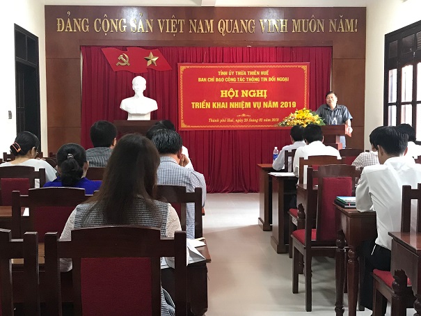 hue doi moi phuong thuc hoat dong thong tin doi ngoai linh hoat phu hop voi tung doi tuong