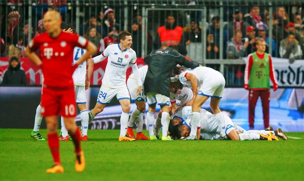 thua mainz 1 2 bayern bi dortmund thu hep khoang cach tren bxh