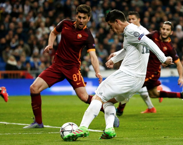 da bai as roma real thang tien vao tu ket champions league