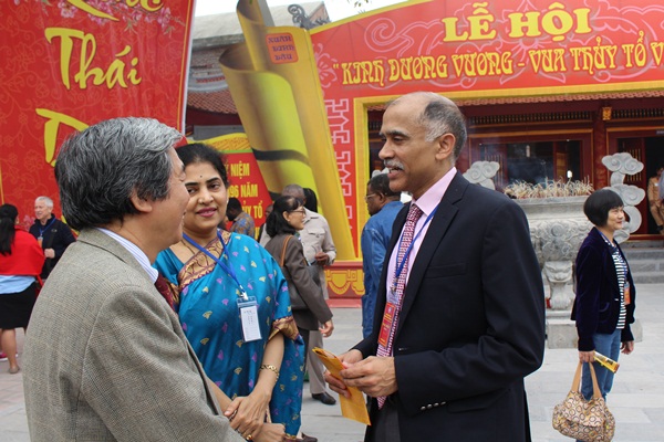cac dai su an tuong voi su da dang van hoa cua viet nam