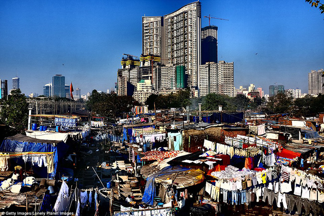 chum anh dinh thu long lay va khu o chuot toi tan chi cach nhau mot buc tuong mong manh