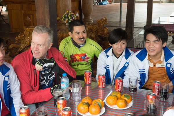 dai su my dap xe tham ha giang