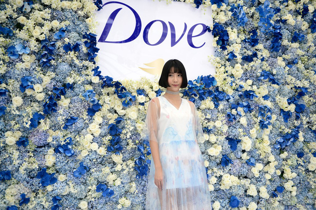 street style chat la the nhung khi du su kien quynh anh shyn lai tu dim minh nhu the nay day