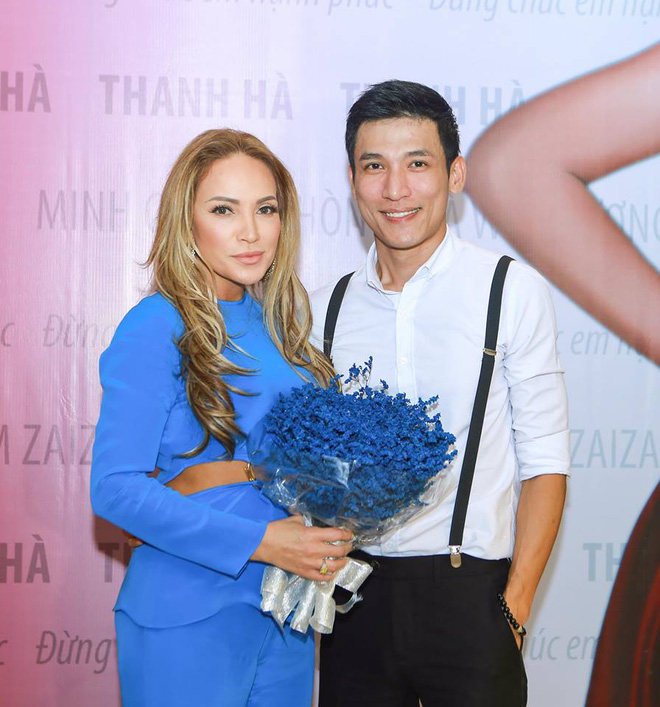 ca si thanh ha rot nuoc mat vi duoc to chuc sinh nhat som