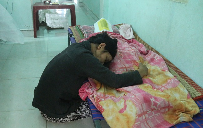 da nang ba khoc ngat ben thi the chau trai 8 tuoi chet duoi thuong tam tai ho cong trinh