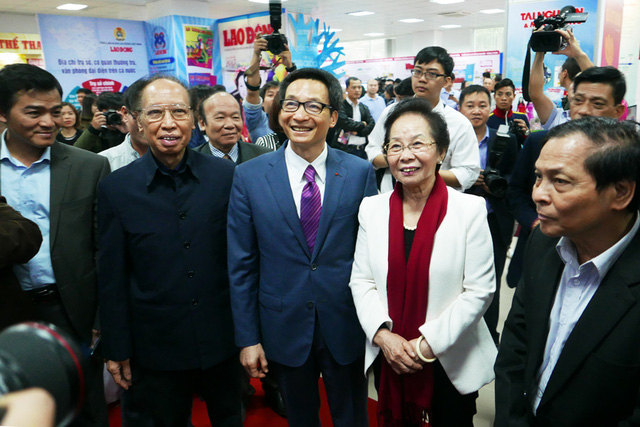 bao chi viet nam dong hanh cung dat nuoc doi moi