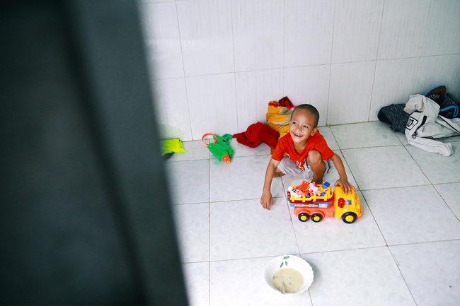 ngay quoc te hanh phuc nghe me con cau be xep dep ke ve 15 ngay ki dieu ma ho vua trai qua