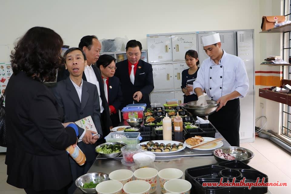 phoi hop dao tao nghe va ho tro viec lam cho thanh nien co hoan canh kho khan