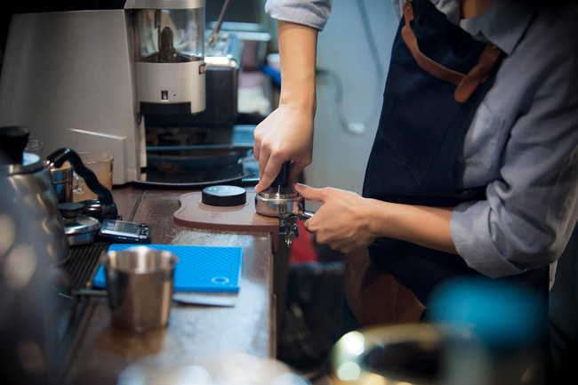 co gai 21 tuoi tu bo nghe y de theo duoi cong viec ai cung nghi chi danh cho dan ong