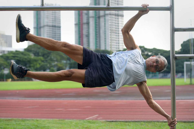 biet doi lao nien singapore trung binh 67 tuoi van co bap va manh khoe hon khoi thanh nien