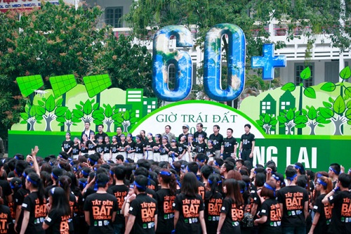 ngay 33 khoi dong chien dich gio trai dat 2018