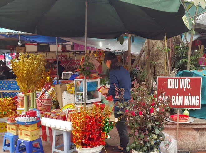 chan chinh bieu hien lech chuan trong van hoa ung xu tai noi tho tu