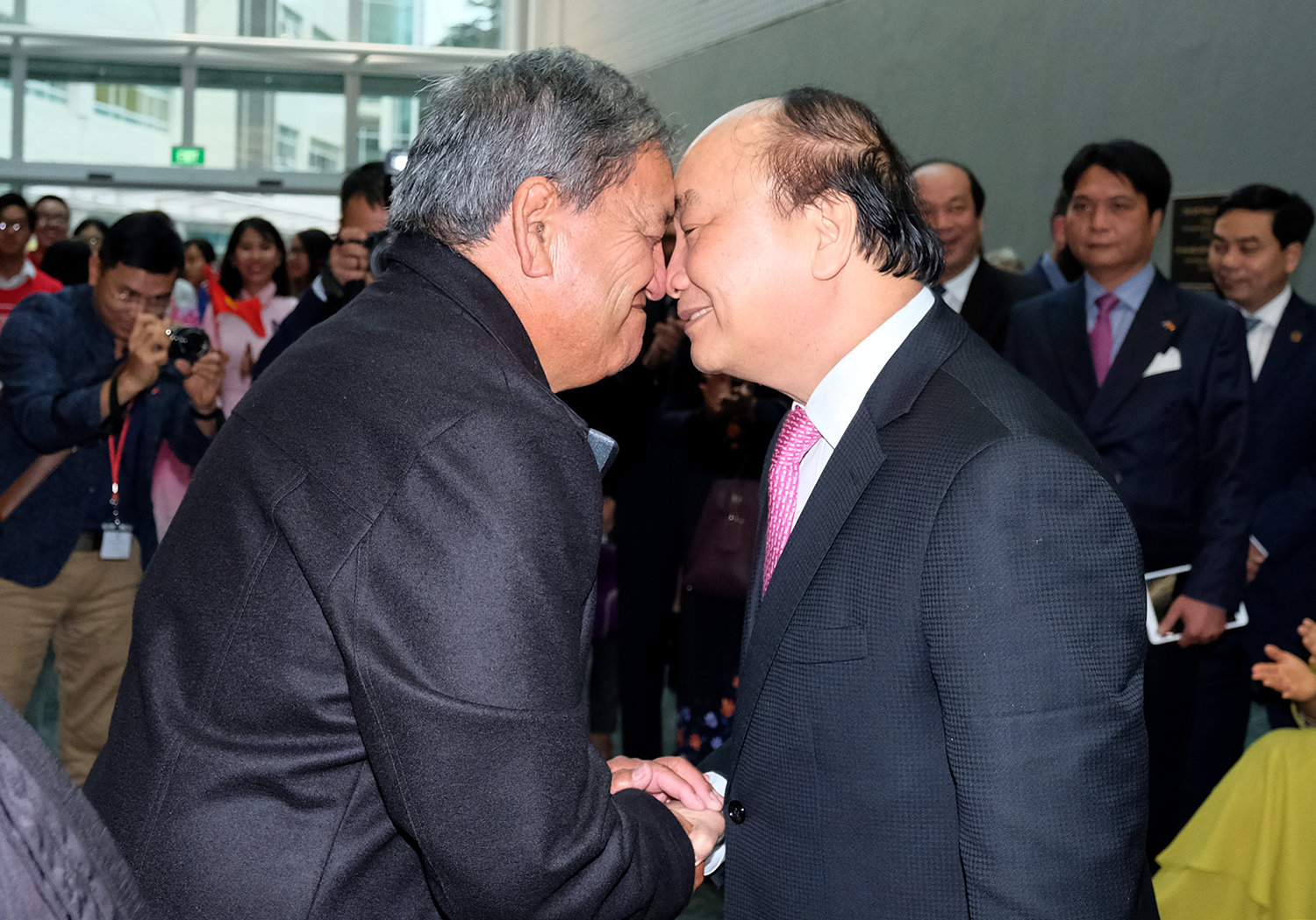 thu tuo ng mong co ng do ng nguo i vie t ta i new zealand gop suc vao su phat trien cua dat nuoc