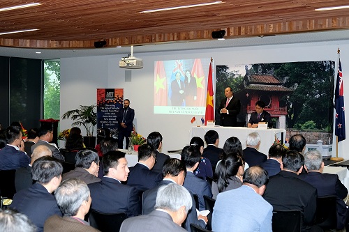 thu tuo ng mong co ng do ng nguo i vie t ta i new zealand gop suc vao su phat trien cua dat nuoc