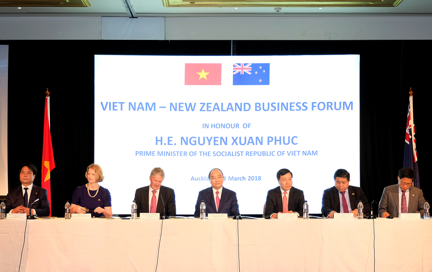 nhie u tho a thua n ho p ta c duo c ky ke t ta i dien dan doanh nghiep viet nam new zealand