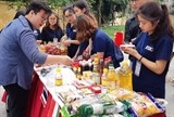 tet lao campuchia cua sinh vien tphcm vui bang ca 5 giac quan