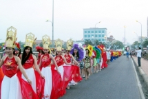 ra bac vao nam trai nghiem van hoa cua dong bao dan toc thieu so