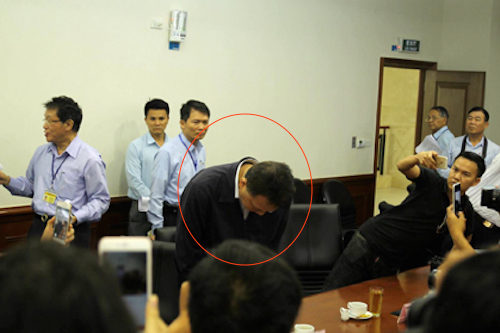 lanh dao formosa cui dau xin loi nhung chua giai toa het buc xuc