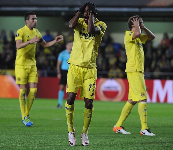 danh bai liverpool o phut bu gio villarreal gianh chut loi the truoc tran luot ve