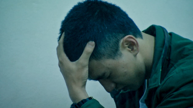 hot boy binh an lien tuc bi nem da vi thai do trong quan ngu