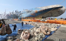 nhung di vat duoc tim thay trong xac pha sewol sau 3 nam chim duoi day dai duong