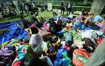 cac diem du lich sau ngay nghi gio to hung vuong noi tranh thu chat chem noi chim trong bien rac