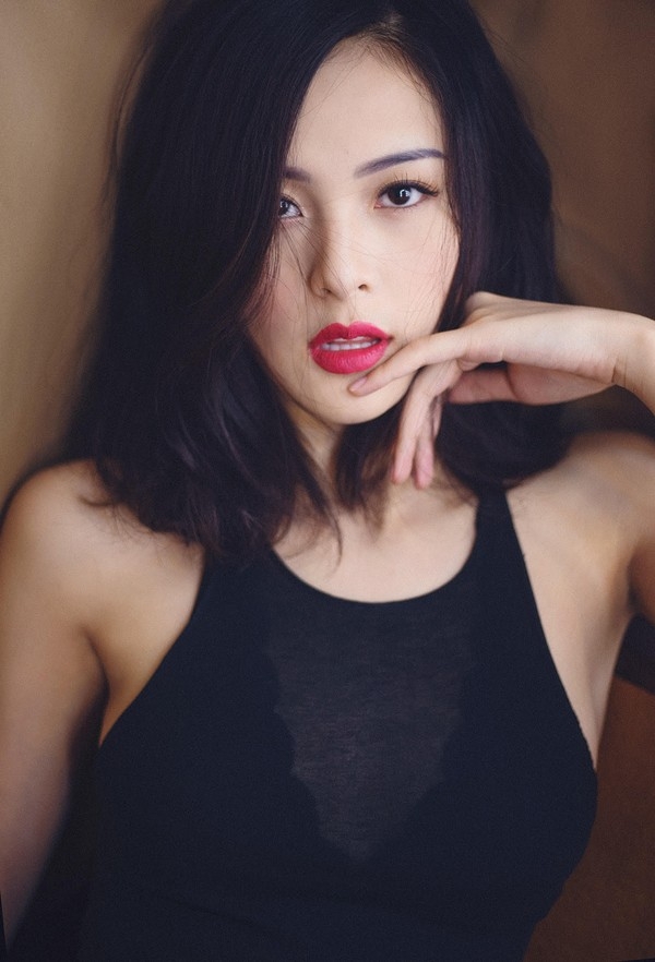 ban gai cuong dola ha vi va cau chuyen quyen duoc xau