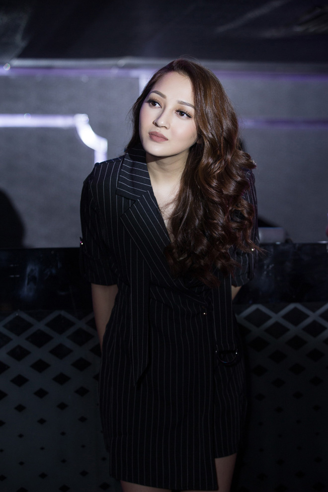 bao anh phu nhan chuyen ran nut tinh cam voi ho quang hieu