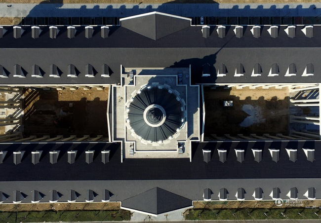 xay nhai nha trang chua du truong dai hoc trung quoc con cho lai ca toa nha quoc hoi my